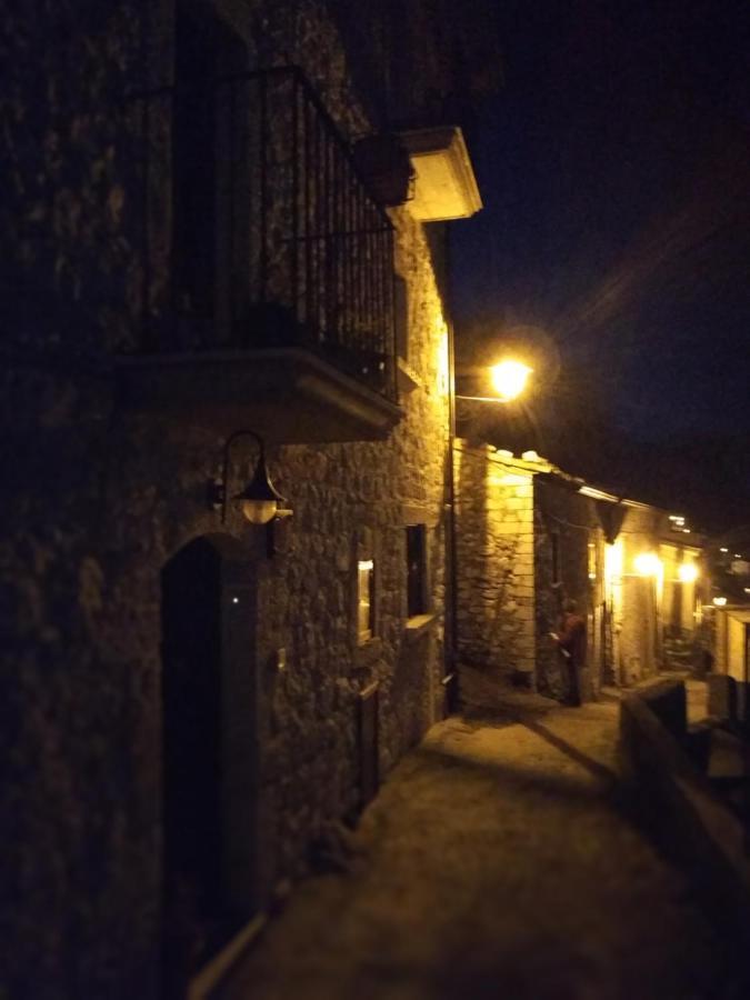 B&B La Casa Vecchia Gallo  Buitenkant foto