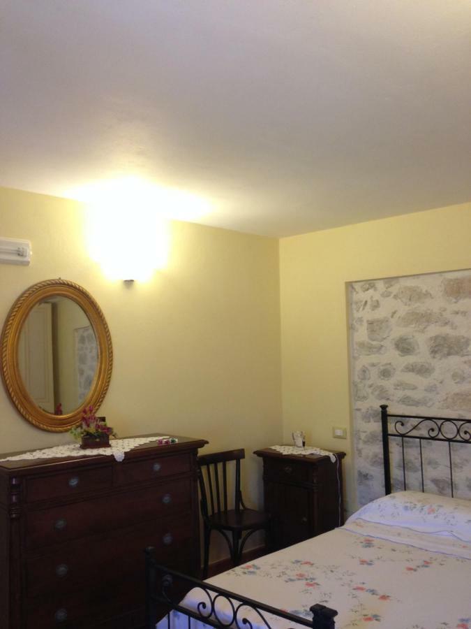 B&B La Casa Vecchia Gallo  Buitenkant foto